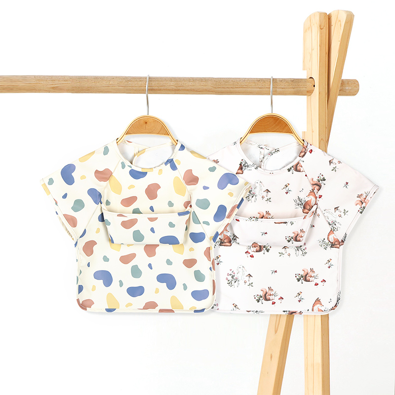 Pocket Design Short Sleeve PU Apron Bib for Babies