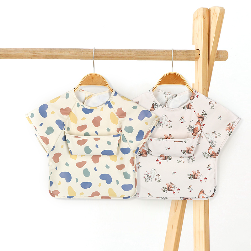 Pocket Design Short Sleeve PU Apron Bib for Babies